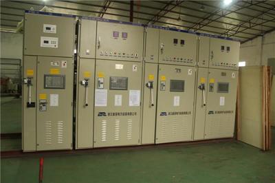 TBB10電容補(bǔ)償柜與TBBG高壓電容器成套設(shè)備 提升電力能效的關(guān)鍵技術(shù)